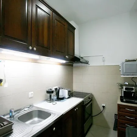 Monet Business Grade Apartment: Ideal For Digital Nomads, Medtourist, Wellness * Belgrade