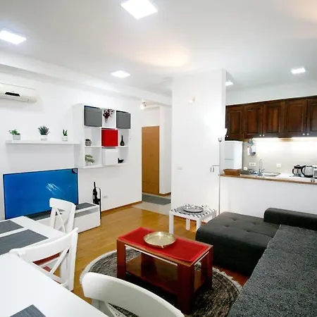 Monet Business Grade Apartment: Ideal For Digital Nomads, Medtourist, Wellness Belgrade