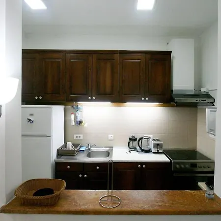 Apartment Monet Business Grade Apartment: Ideal For Digital Nomads, Medtourist, Wellness Belgrade
